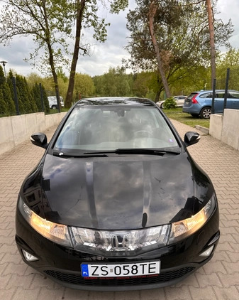 Honda Civic cena 23900 przebieg: 209000, rok produkcji 2008 z Szczecin małe 121